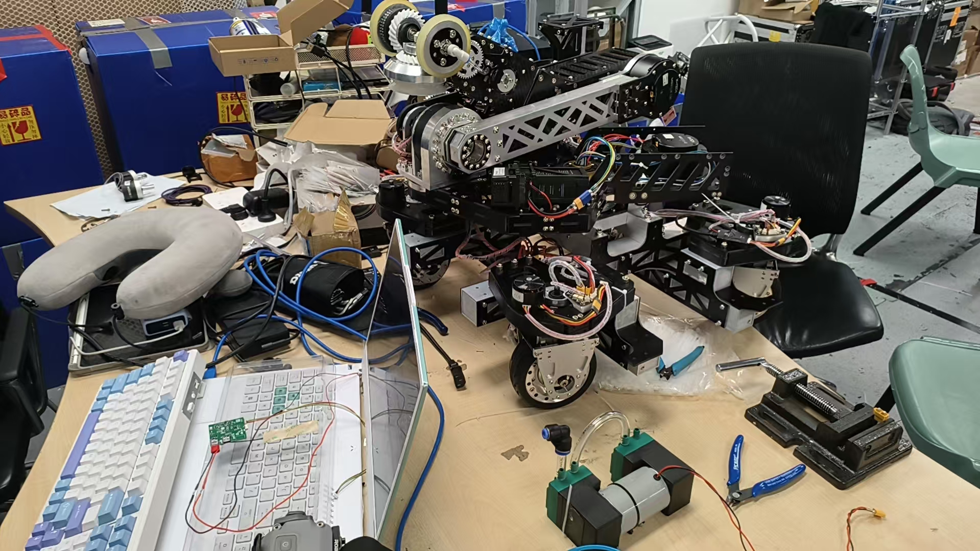 Full Robot